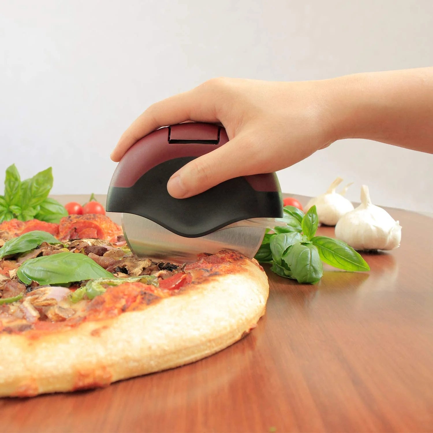 Chicago Brick Oven Aluminum Pizza Cutter - Pizza Wheel Cutter with Blade Guard - Easy to Clean & Dishwasher Safe